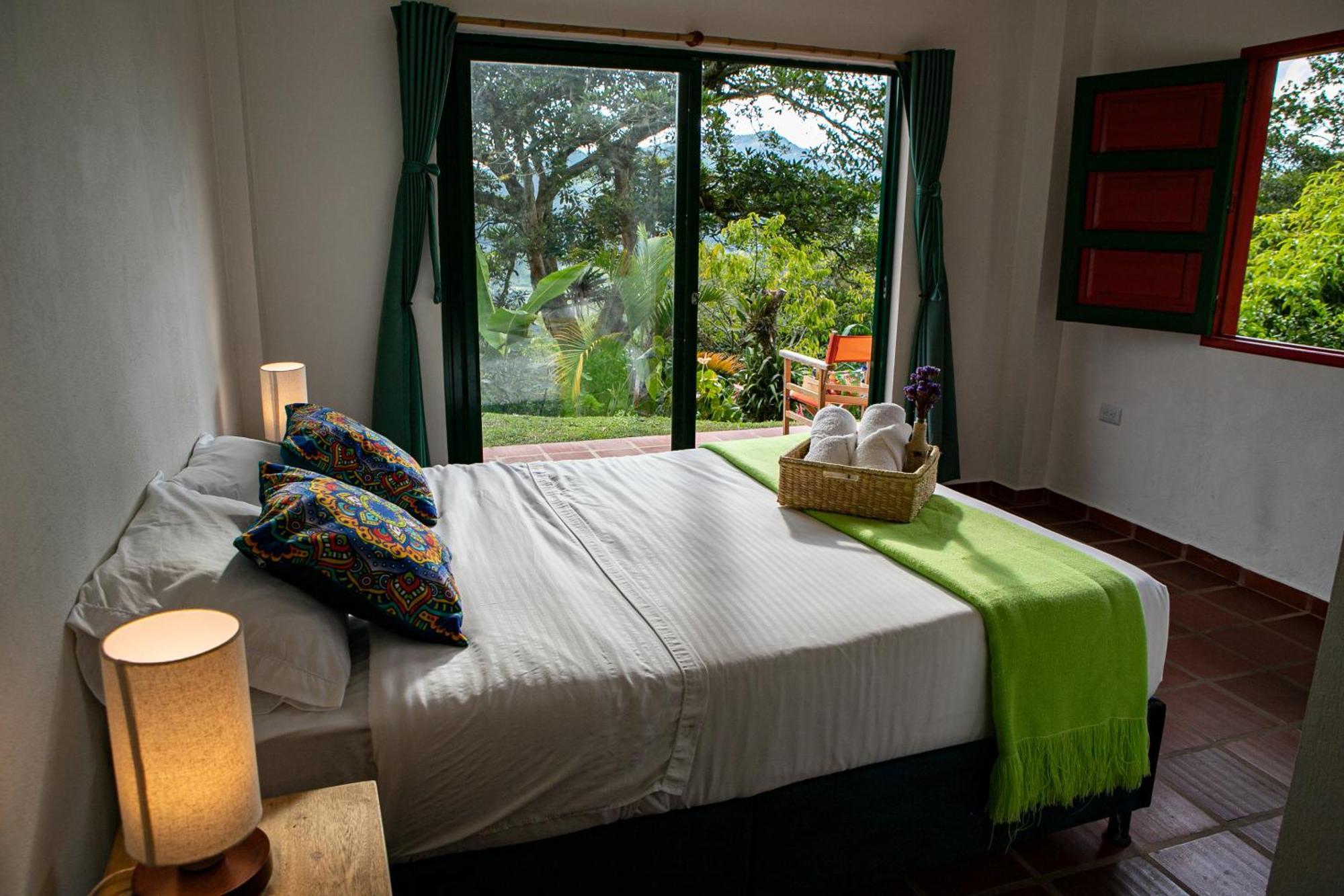 Ecohotel Monteverde ラ・ベガ エクステリア 写真