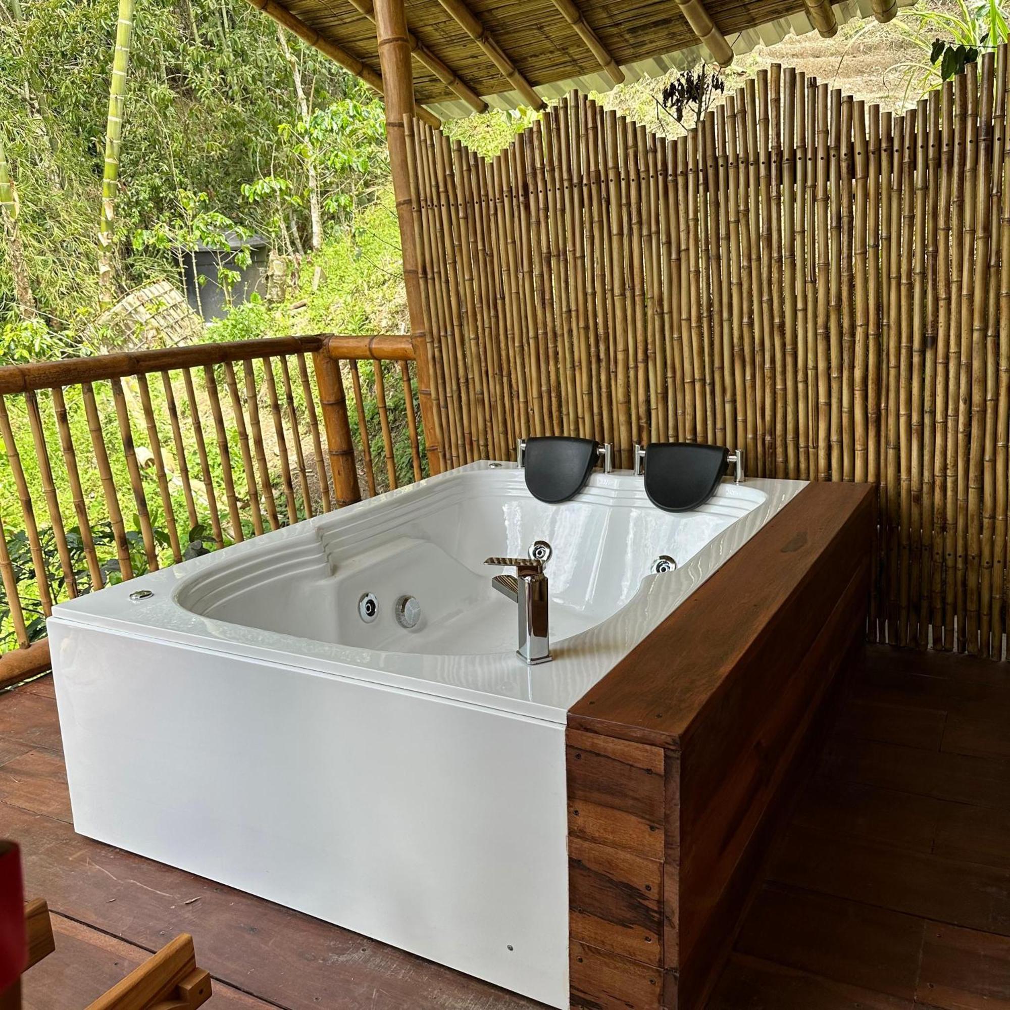 Ecohotel Monteverde ラ・ベガ エクステリア 写真